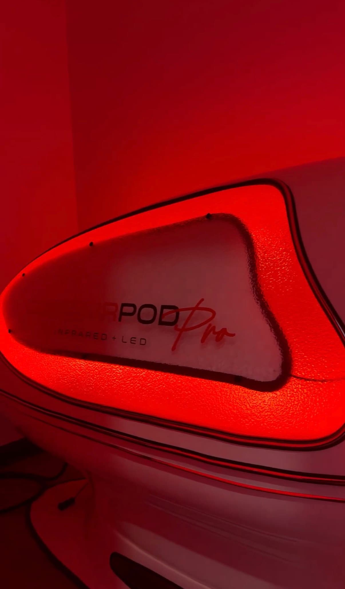 Red light therapy pod at Gen 3